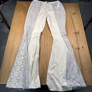 NWT Venus Vintage Flare Bell Bottom Jeans Womens Size 4 Boho Hippie Retro Floral